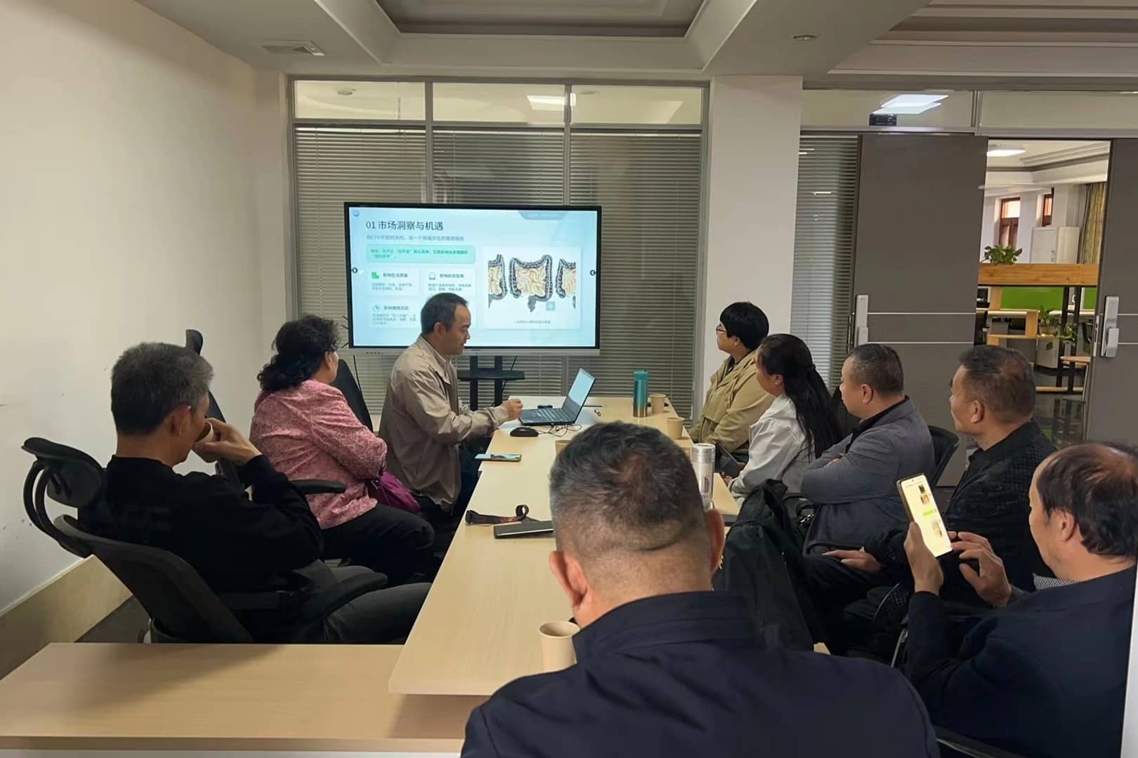 从考察到落地｜荣格科技与光谷康服达成合作